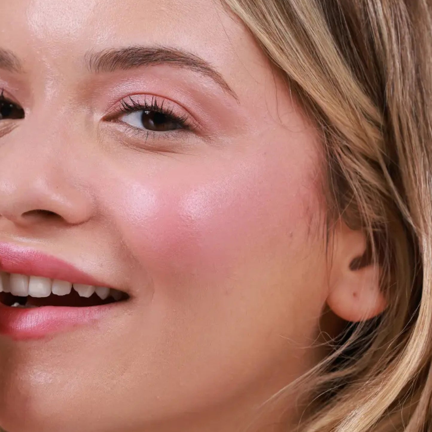 Catch Glow Pink Quartz