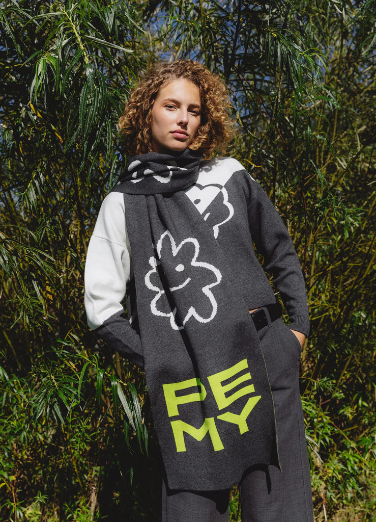 FACES Cropped Knitwear Sweater