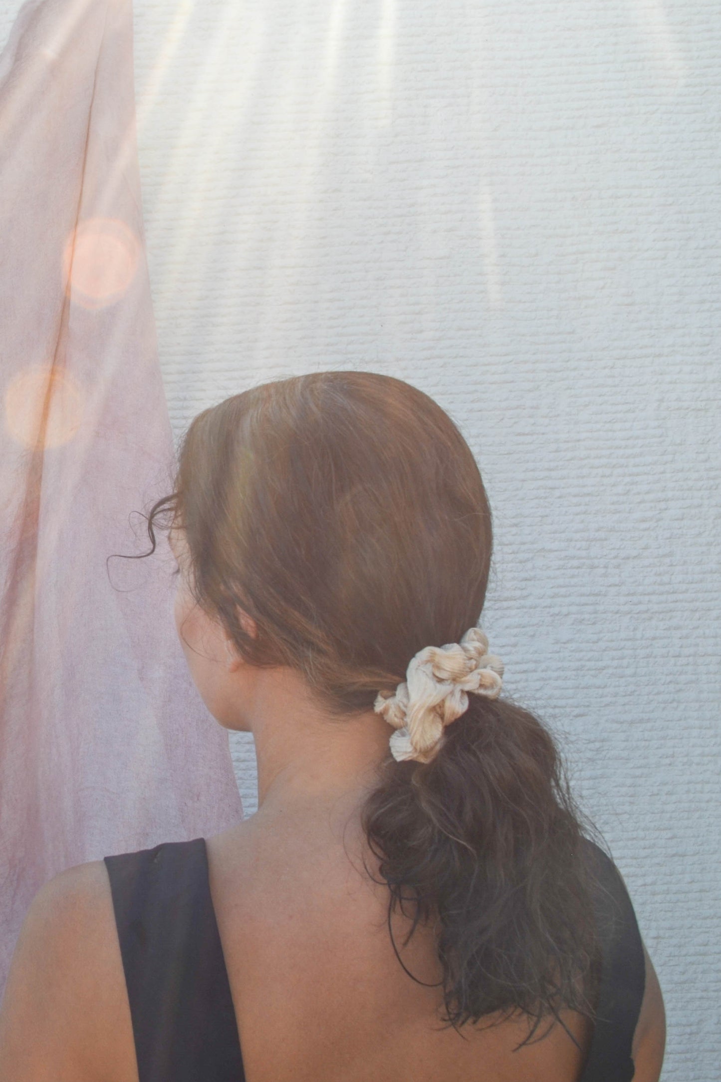 Mashmallow Flow Silk Scrunchie