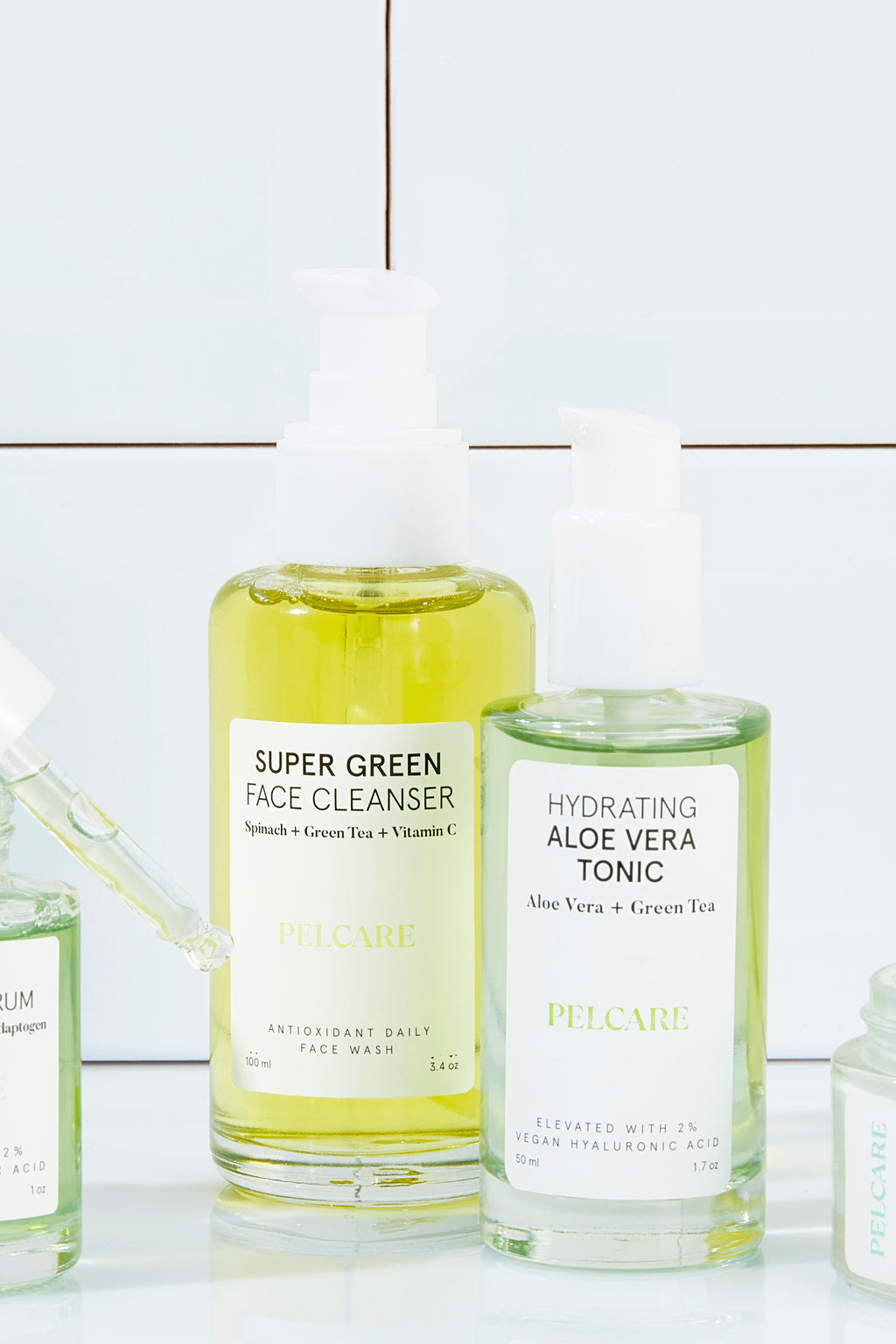 HYDRATING ALOE VERA TONIC - NEMLENDİRİCİ VEGAN HYALURONIC ACID İÇEREN NEMLENDİRİCİ TONİK