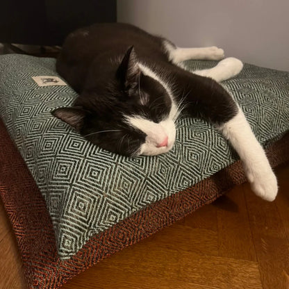 Akide Cat + Dog Bed 