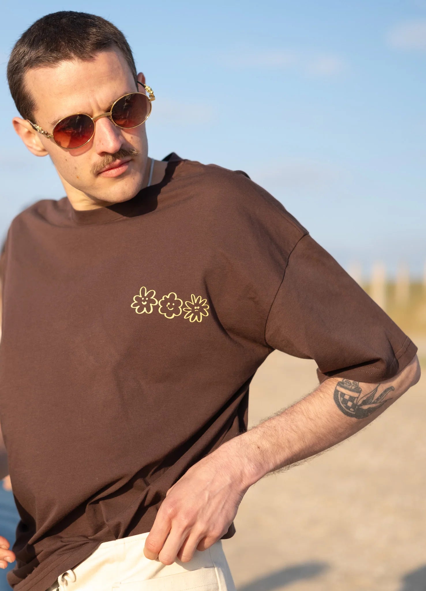 THERAPY GENERATION Oversize T-Shirt