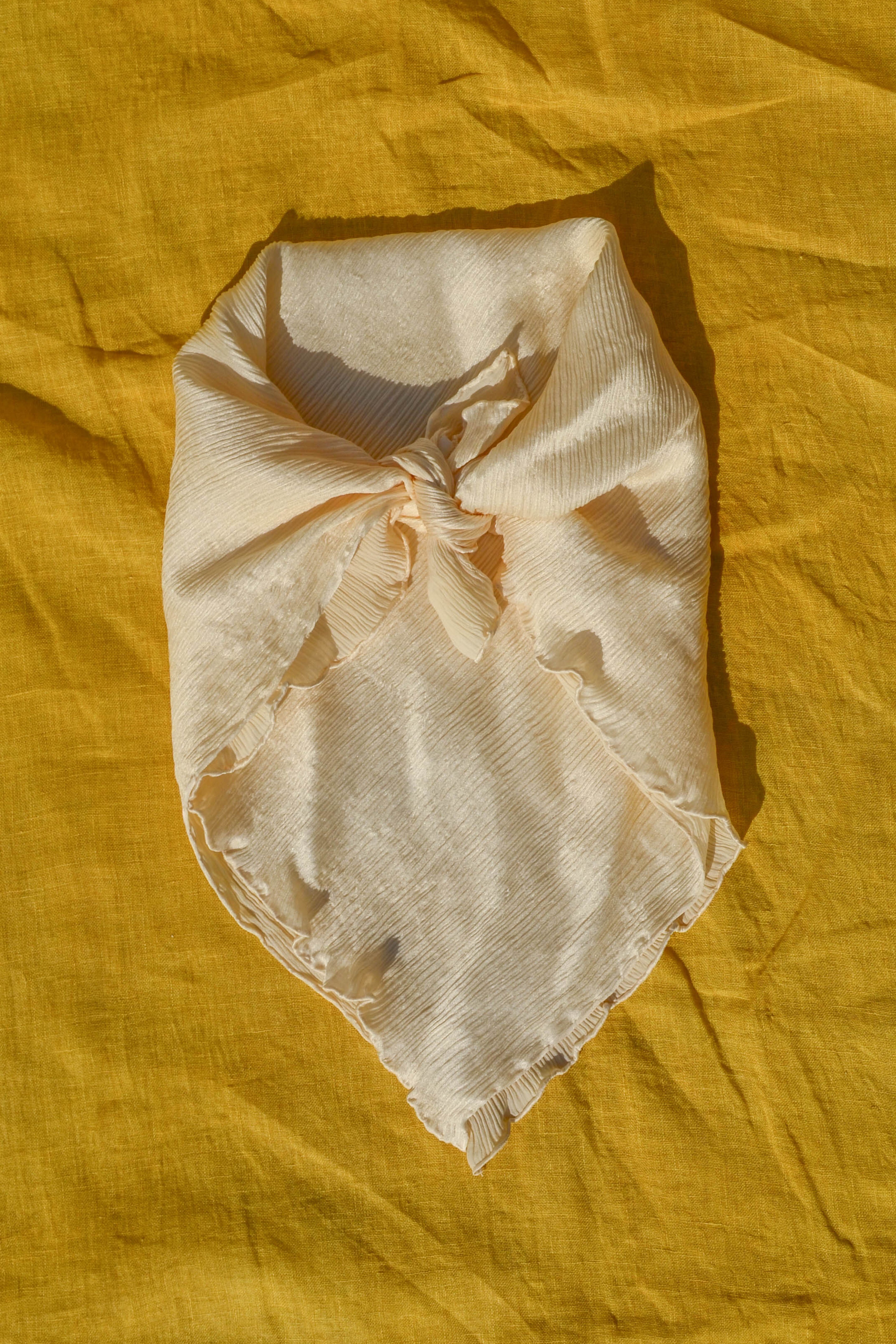 Marshmallow Flow Scarf