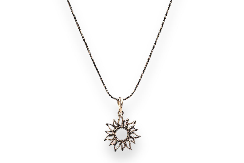 Neighborhood | Sun Necklace