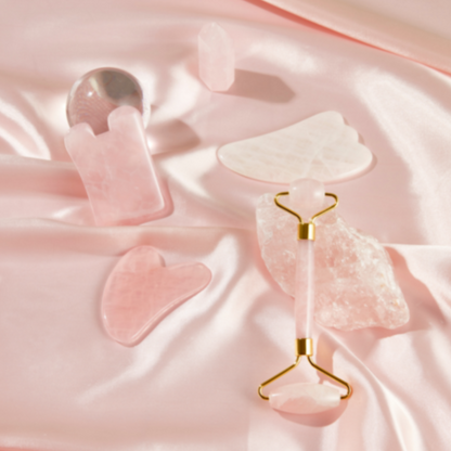 ROSE QUARTZ HEART- MERMAİD - GUA SHA