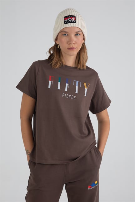 Women's Loose-Fit T-Shirt