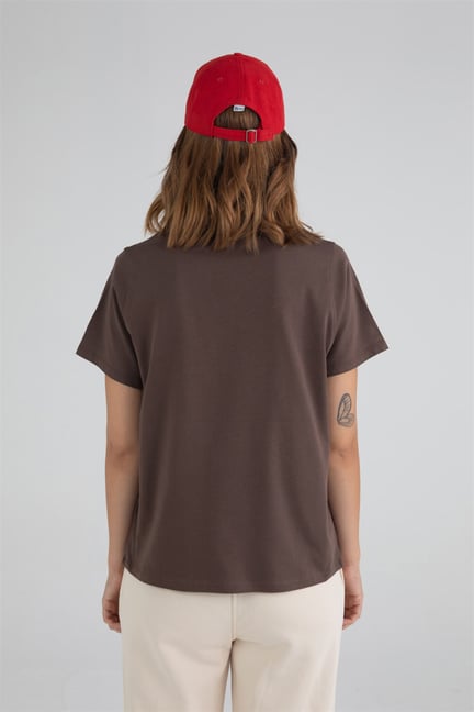 Women's Loose-Fit T-Shirt