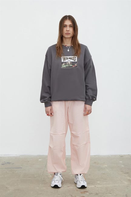 Women's Oversized Sweatshirt
